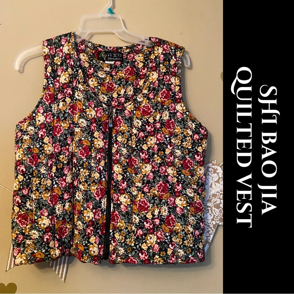 Floral Quilted Vest - Multicolor